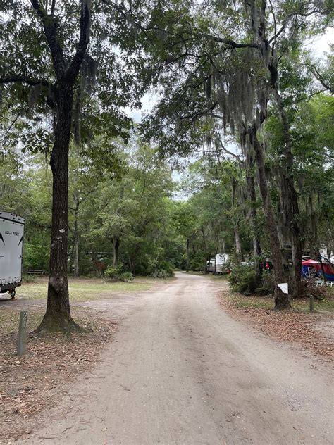 TUCK IN THE WOOD CAMPGROUND (Saint Helena Island) - Campground Reviews ...