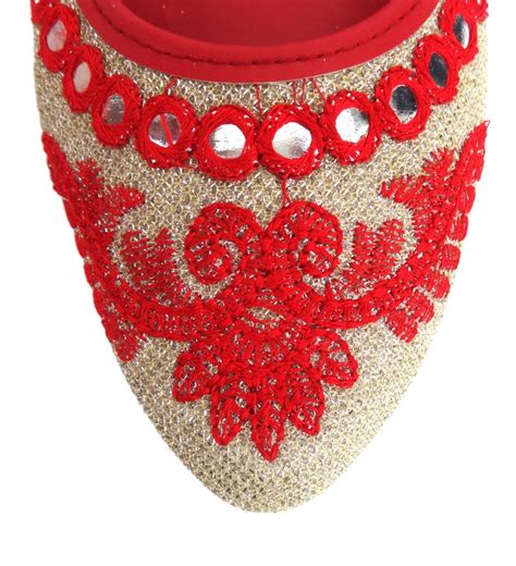 Embroidered Leather Party Wear Jutti