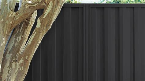 Colorbond Fencing Installation Guide 的图像结果