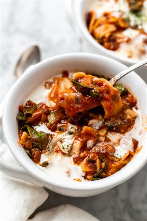 Easy Lentil Vegan Lasagna Soup - NO Tofu! | The Banana Diaries