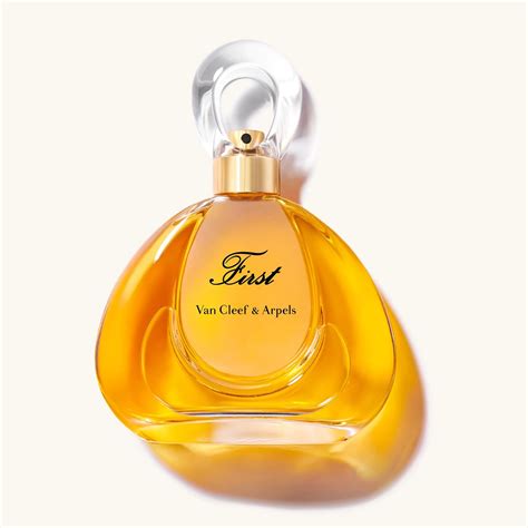 Shop Van Cleef & Arpels First EDP