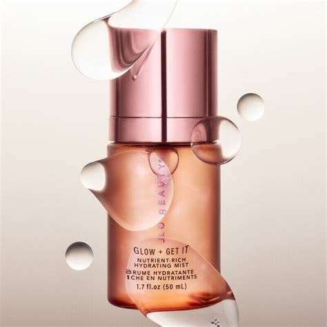 Nutrient-Rich Hydrating Mists : glow get it