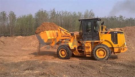 Wheel Loader on Rent | Wheel Loader for rent near me - Heavy Equipments