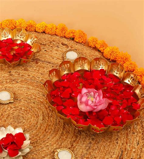 Lotus Gold Aluminium Urli – Coral Tree
