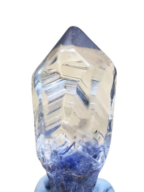 Blue Tara Quartz Meaning (guide)