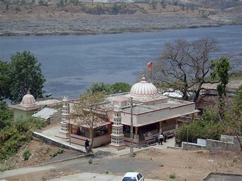 Narmada Parikrama: Datta Guru Temple, Garudeshwar Village, Nandod ...