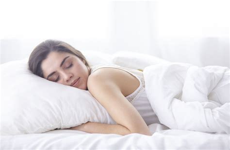 "Best Pillows To Help You Sleep Better | Nilkamal Sleep" | Nilkamal Sleep