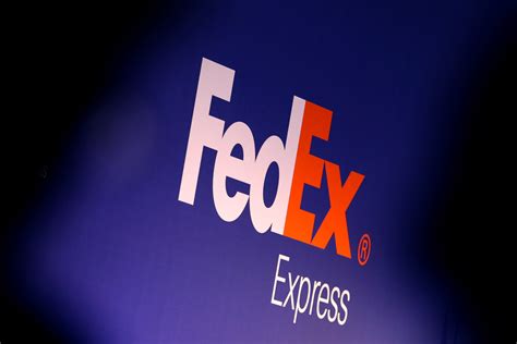 Appeals court overturns $366 mln FedEx race bias verdict | Reuters