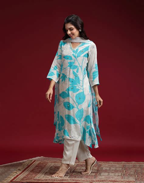 Off-White And Teal Printed Casual Kurta Set – Roopkala