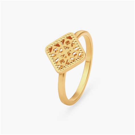 Timeless Charm Finger Ring
