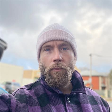 Mark Webber Pets - Celebrity Pets