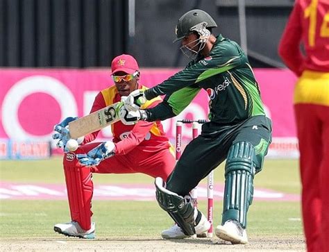 Imad Wasim's all-round effort takes Pakistan to victory against ...