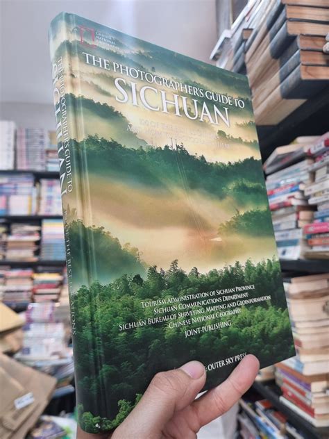 THE PHOTOGRAPHERS GUIDE TO SICHUAN : 100 OF THE BEST LOCATIONS AND HOW – Momo Bookstore
