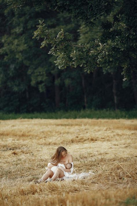 Breastfeeding Lumps Armpit at Taylah Scobie blog