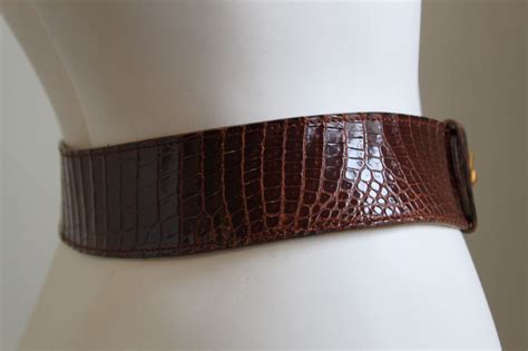 HERMES brown alligator leather belt with gilt hardware For Sale at 1stdibs