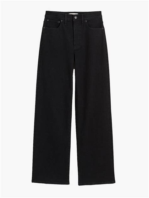 I’m 5’ 2”—these are the best jeans I’ve found for petite women | Vogue ...
