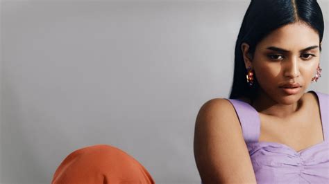 How to use spot treatments to treat acne safely and efficiently ...