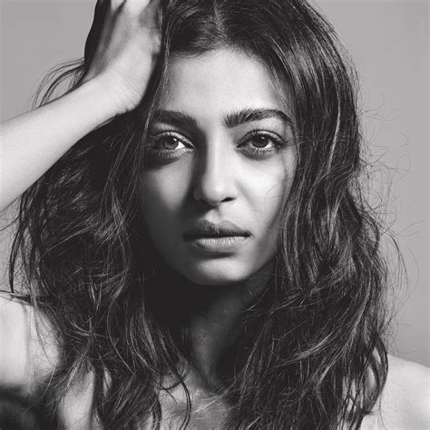 How to: Get beach waves | Vogue India