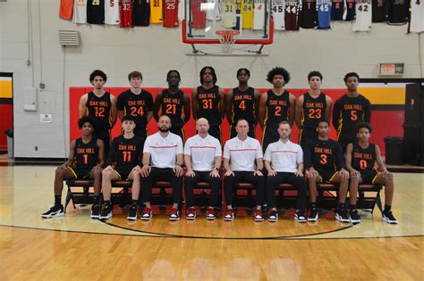 Basketball | Athletics | Oak Hill Academy