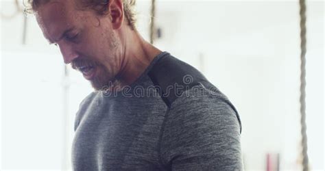 Rezultat imagine pentru Bodybuilder Intense Training