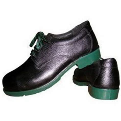 Industrial Safety Shoes - Aluminized Fire Safety Shoes Manufacturer ...
