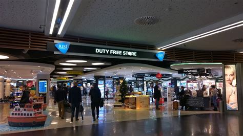 10 Worst Airports Around the World That Will Kill Your Wanderlust - Culture