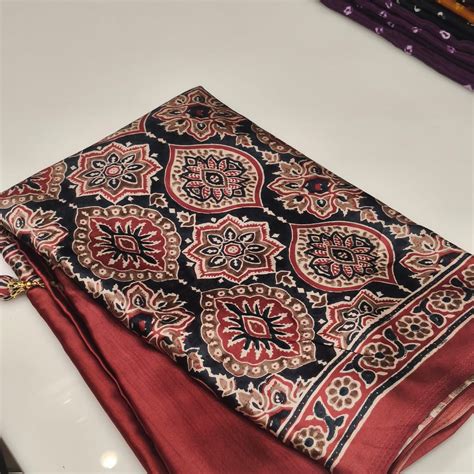 Buy SEMI MODAL SAREE - Maroon shade Search code 3746 Online