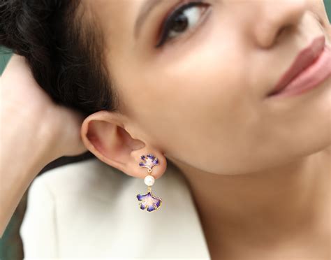 Gingko Leaf Pearl Earrings – Totapari