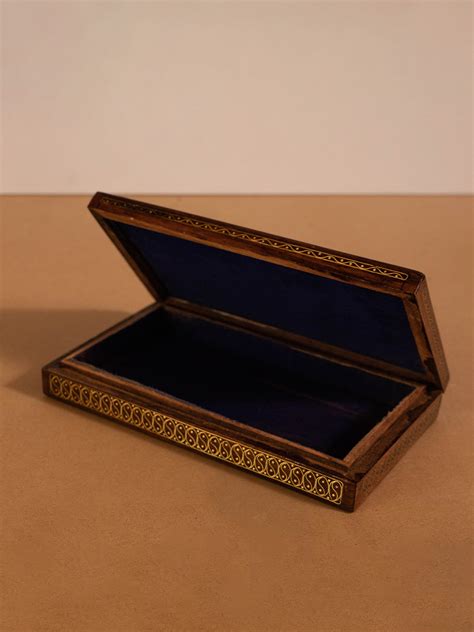 Geometric Pattern: Tarkashi Wooden Jewelry box | at Memeraki
