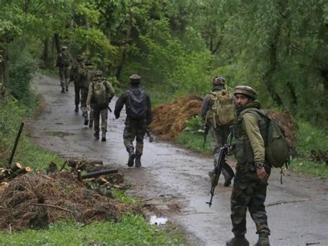 Army opens fire, suspicious movement of infiltrators seen along LoC in ...