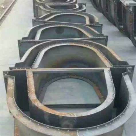 水利流水槽模具 矩形集水渠农田U型灌溉急流槽钢模板 宏旭可定制