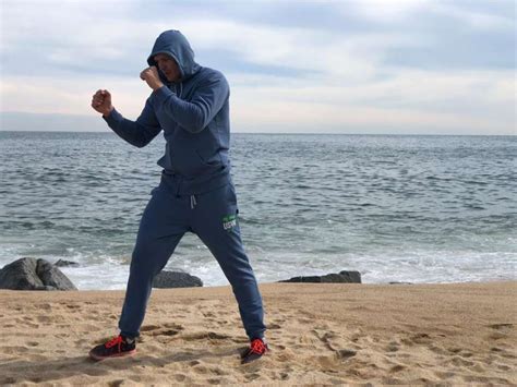 Usyk names the most desirable heavyweight opponents – RingSide24