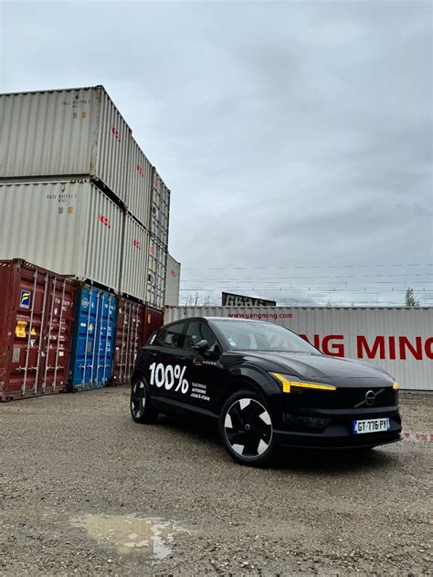 Nouvel essai #Kapsul avec le Volvo EX30 ! | Kapsul.tv | Ta capsule auto