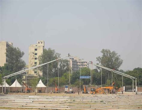 Delhi to get 500 temporary ICU beds at Ramlila Maidan