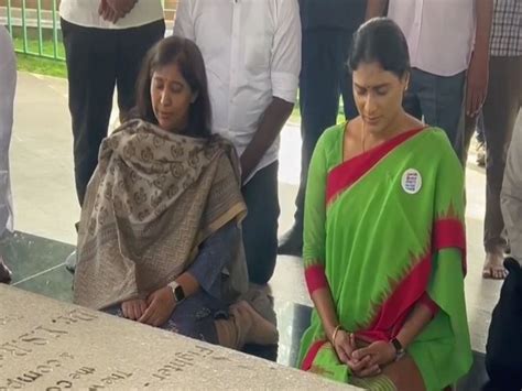 AP: YS Sharmila Reddy pays homage to her father YSR in Idupulapaya
