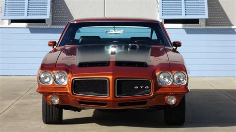 Fully Restored 1971 Pontiac GTO Seeks To Thrill