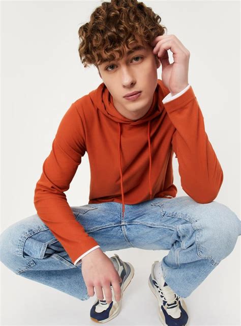 Buy Men Solid Full Sleeves Hoodie Online at just Rs. 899.0 ...