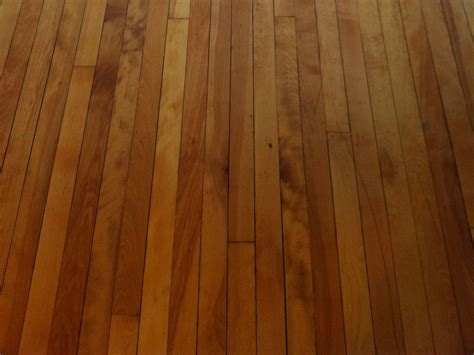 Madison Hardwood Floors - Hardwood floor refinishing in Madison Wisconsin