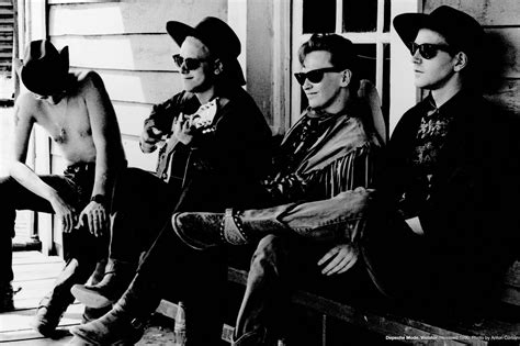 “Personal Jesus”, el sencillo de Depeche Mode que transgredió la música