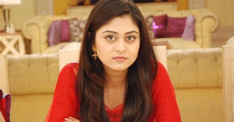 Falaq Naaz Wiki, Biography, Dob, Age, Height, Weight, Affairs and More