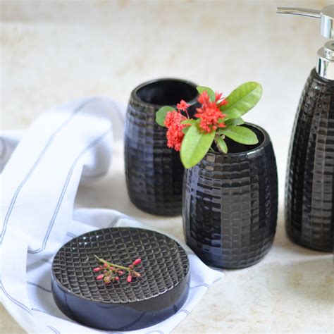 Bath Accessories Set - Buy Black Bathroom Set Online |Nestasia