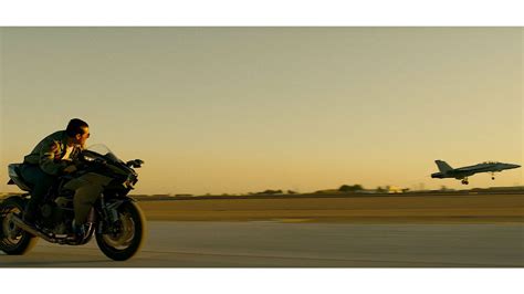 Tom Cruise’s new motorcycle in Top Gun: Maverick was chosen for a reason | GQ India