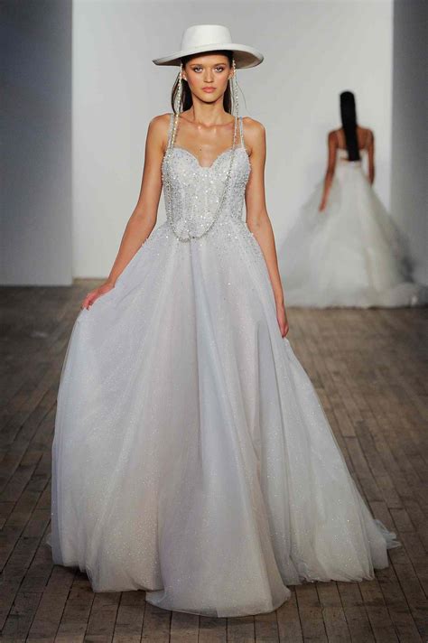 New Hayley Paige Wedding Dresses