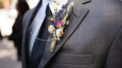 Mastering wedding guest attire etiquette