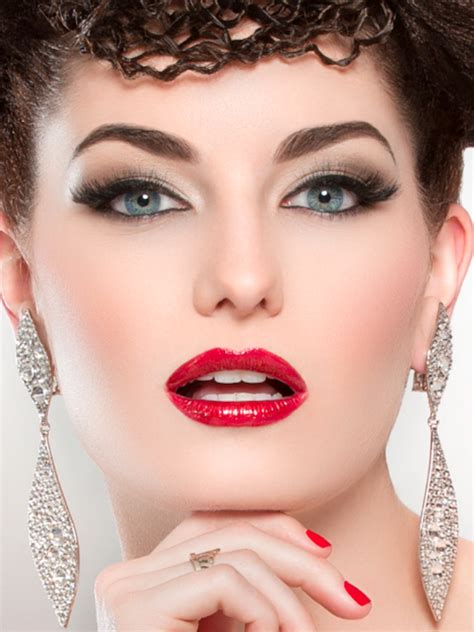 beauty queen makeup