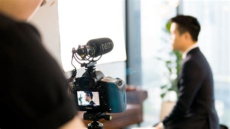 Interview Shot Example 的图像结果