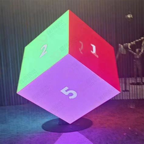 LED Sign Tri Color Softcubic 的图像结果