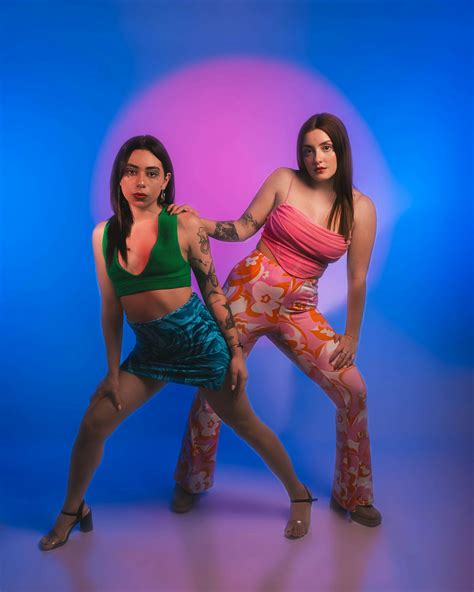 Women+Bending+Over+In+Thong+Bikini Photos, Download The BEST Free Women ...