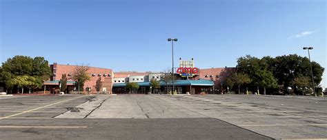 Review of AMC Independence Commons 20 Theater — Maxwell's Movie Corner