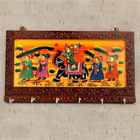 Paartha Saarthi Saarthi Rajasthani Ethnic Wooden Handcrafted Key Holder ...